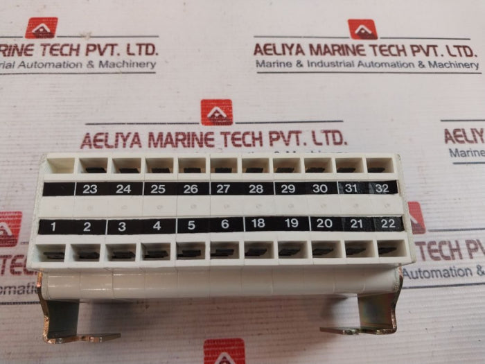 Abb 239266 R 020 Circuit Breaker Sliding Contact