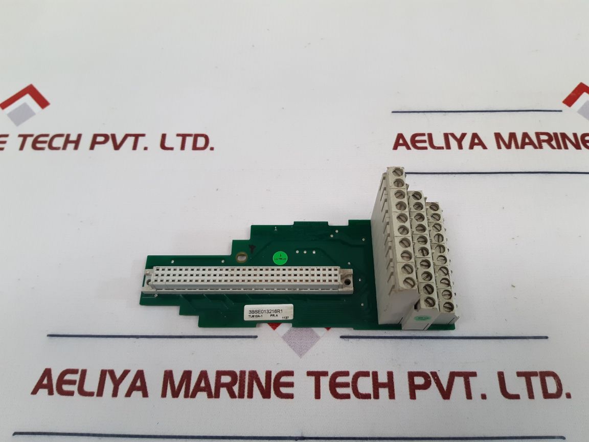 Abb 3Bse013216R1 Compact Module 3Bse030137R1 Modulebus Board Set