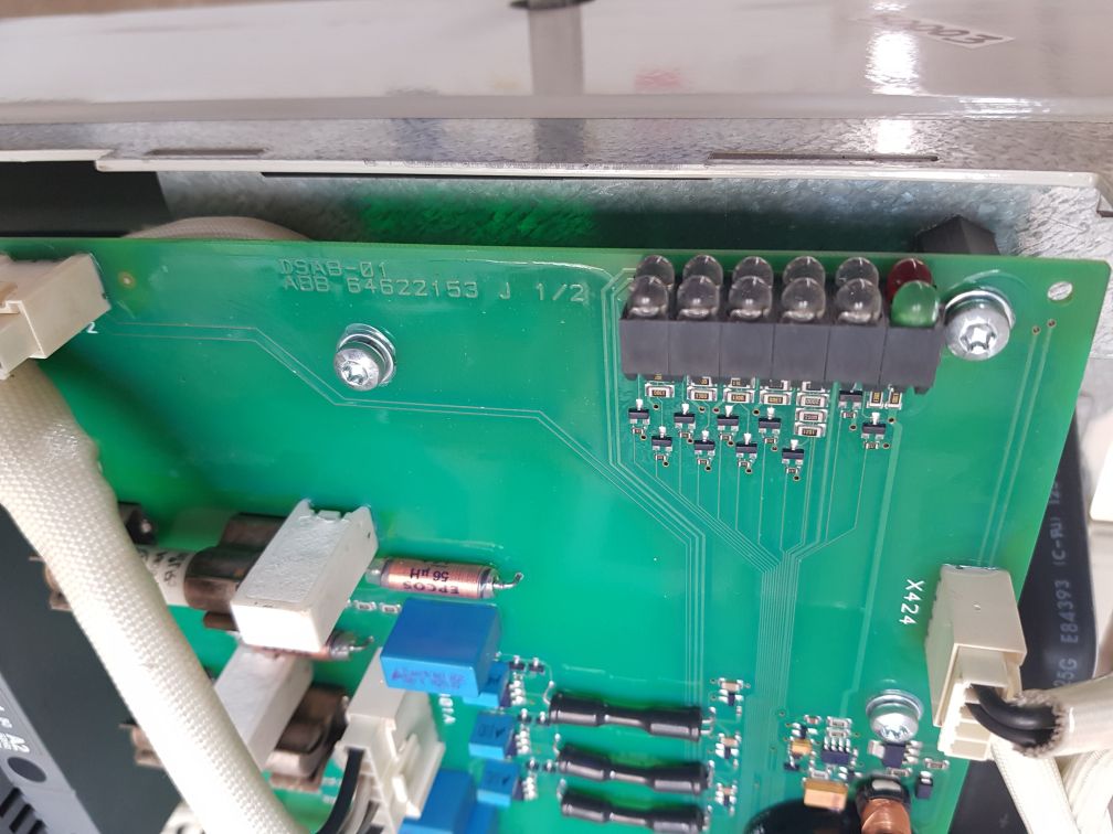 Abb Acs800-704-0910-7+F250 Inverter Drive 3~380-690V 816A 48-63Hz