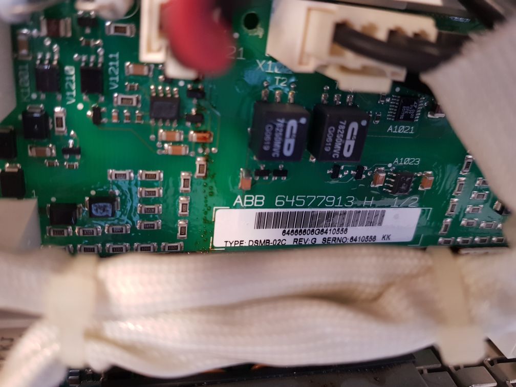 ABB ACS800-704-0910-7+F250 Diode Supply Unit DSAB-01C 64690701 816A 48-63Hz