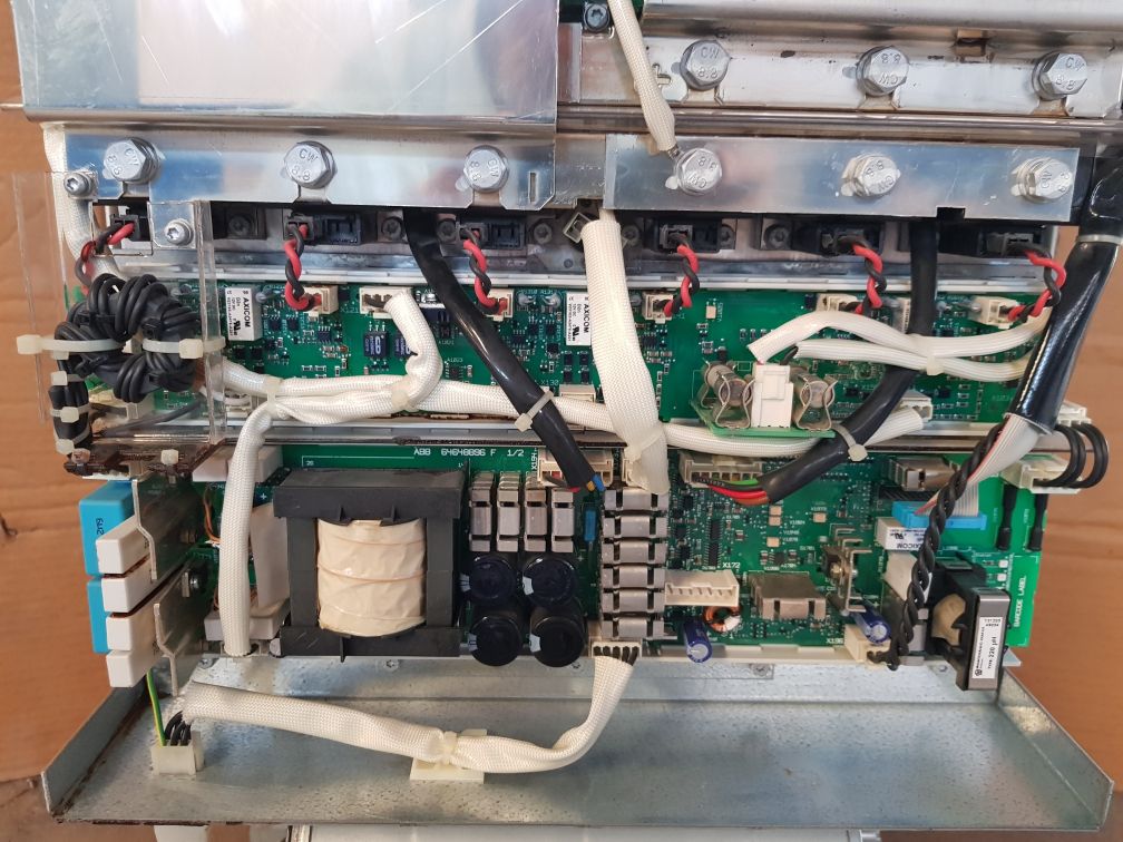 ABB ACS800-704-0910-7+F250 Diode Supply Unit DSAB-01C 64690701 816A 48-63Hz