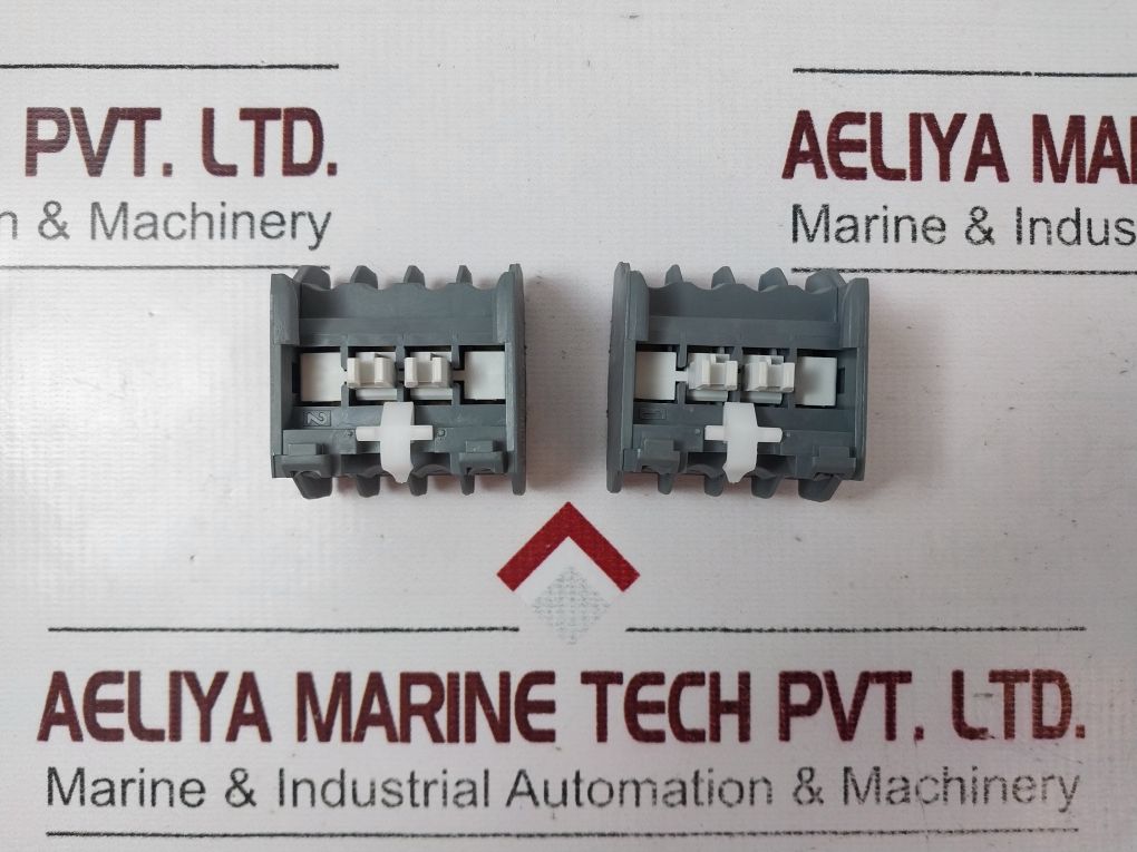 Abb Ca5-22M Auxiliary Contact Block 1Sbn010040R1122 3471522121141