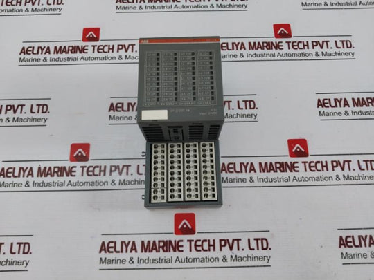 Abb Di524 D3 Digital Input Module 24Vdc 32Di 1Sap212000R0001 1-wire