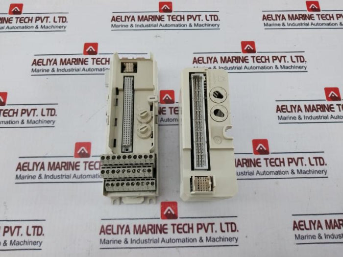 Abb Di810 3Bse008508R1 Digital Input Module W/ Tu810V1 3Bse013230R1 Compact Mtu