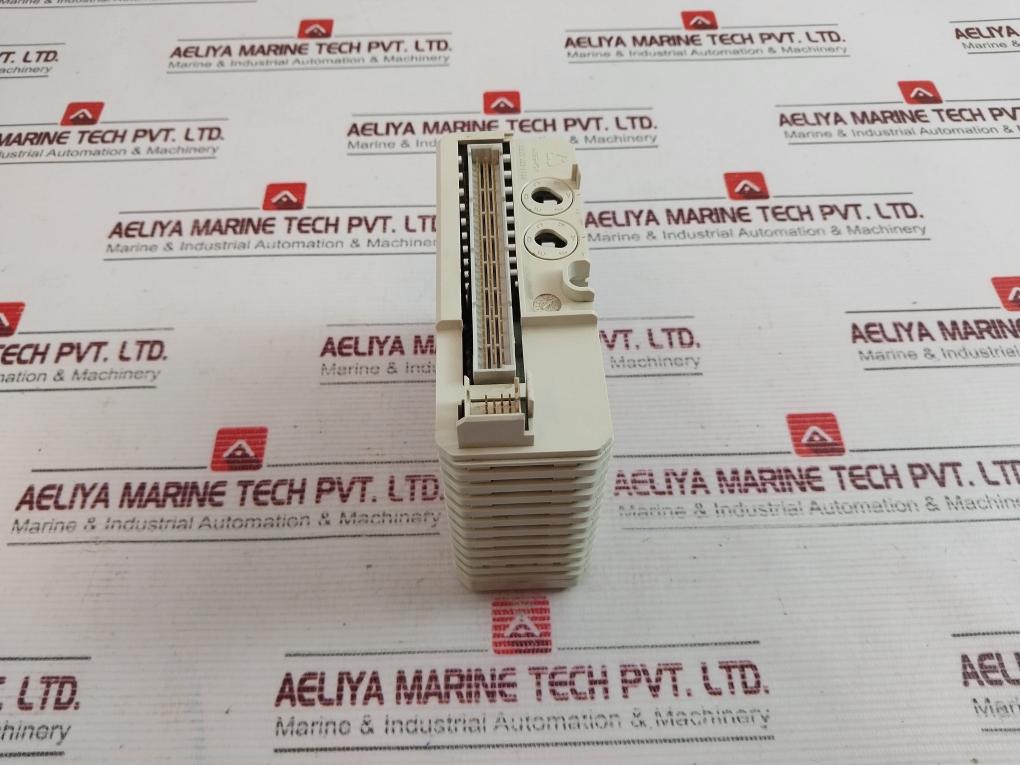 Abb Do810 Digital Output Module 24V, 0.5A