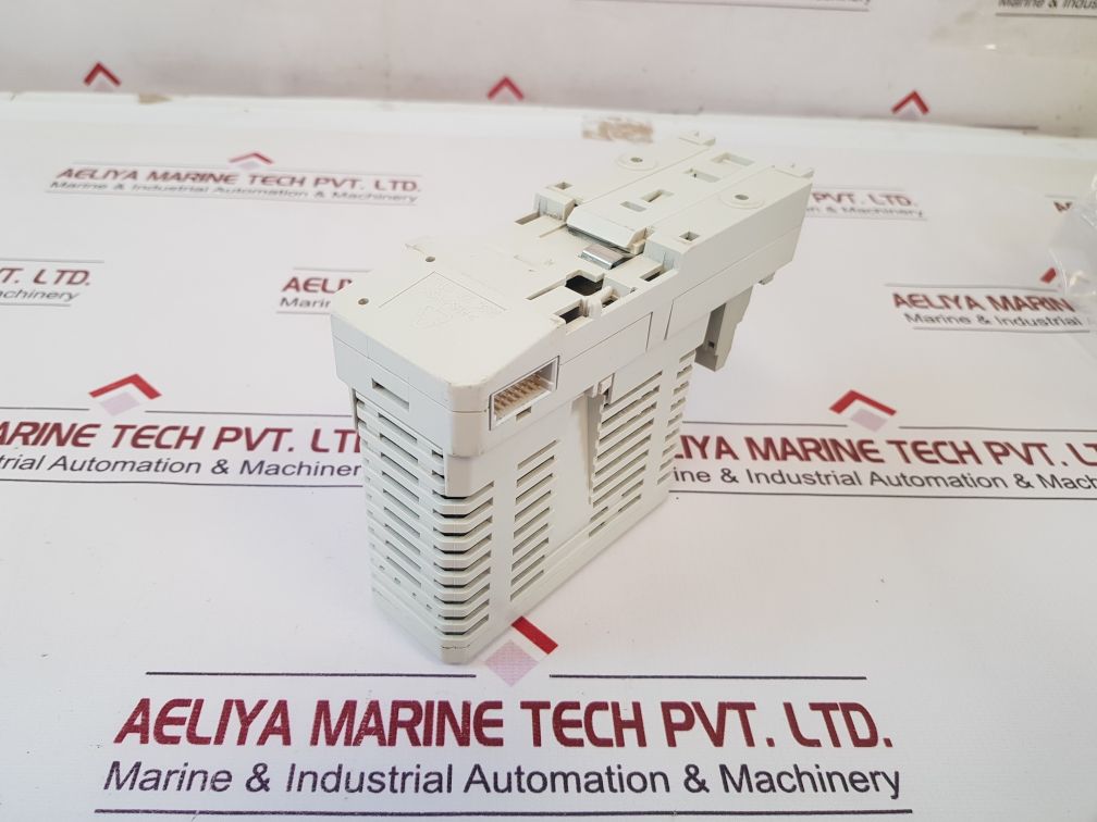 ABB do820 3bse008514r1 module with 3bse013231r1