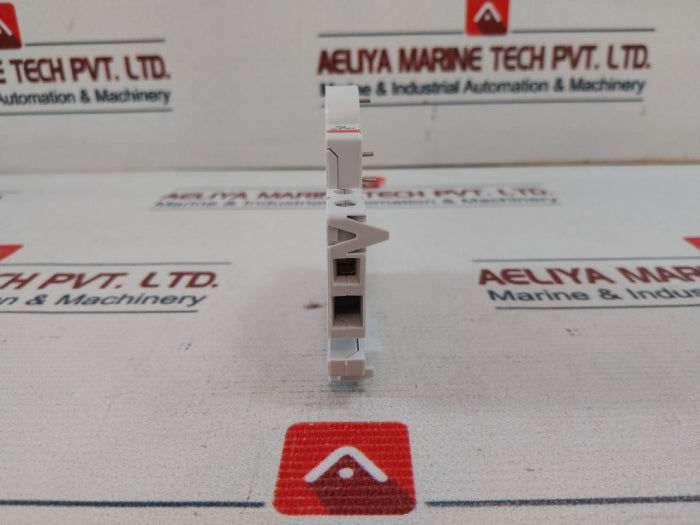 Abb S2C-s/H6R Auxiliary Contact Block