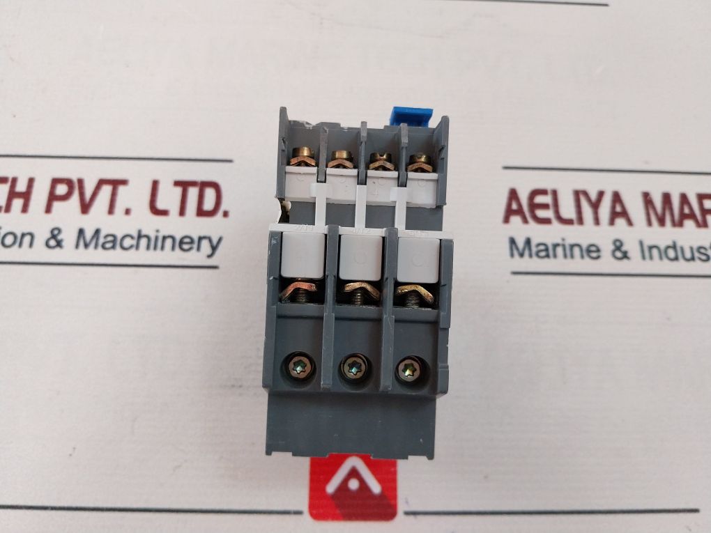 Abb Ta25 Du Thermal Overload Relay A001546