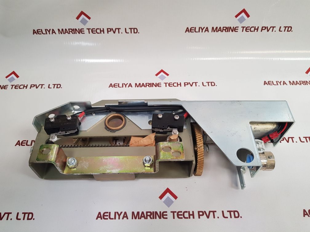 Abb uemc 40k3-220v dc New