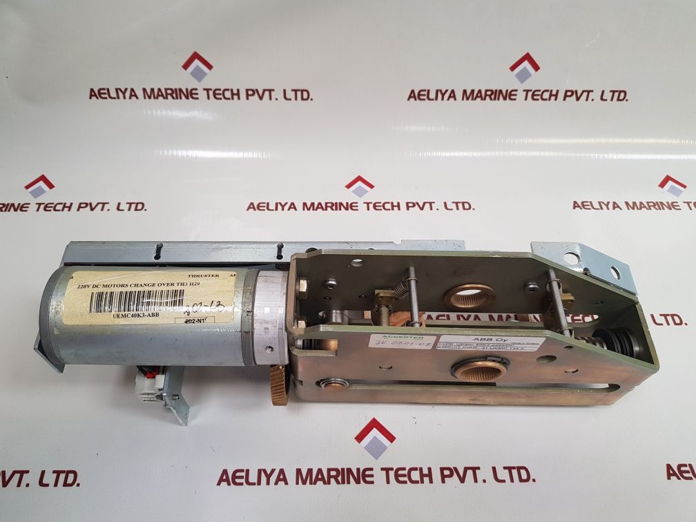 Abb uemc 40k3-220v dc New