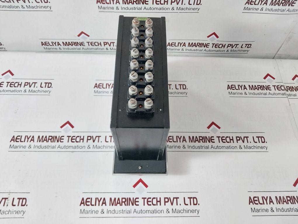 Abb Vhxm22A Static Voltage Protection Relay 110 Vac 1Myn742637-eaf 220 Vdc