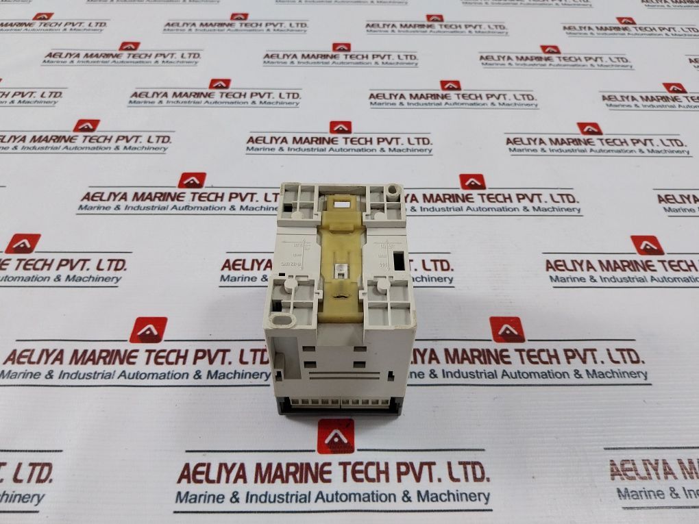 Abb Xo16N1 1Sbp260105R1001 Plc Extension Module 16 Transistor Outputs 24Vdc/0,5A
