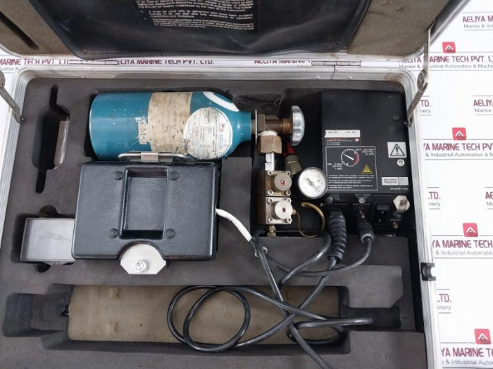 Ai Cambridge 97000 Portable Explosives Detector Kit 0-270 Bar 4000 Psi