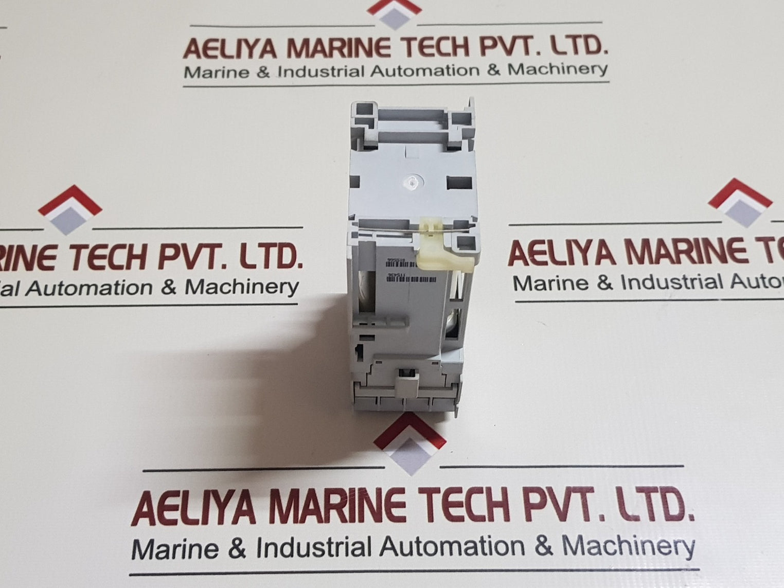 Allen-bradley 100-c23Z*400 Ser C Contactor