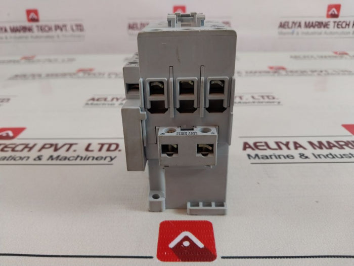 Allen-bradley 100-c30*00 Series C Auxiliary Contact Block 690V 65A