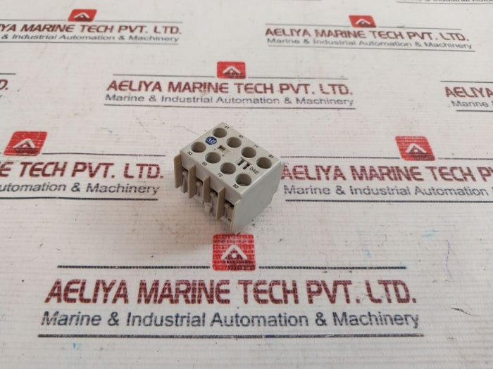 Allen-bradley 100-kfa04E Auxiliary Contact Block 10A 600Vac Ser: A
