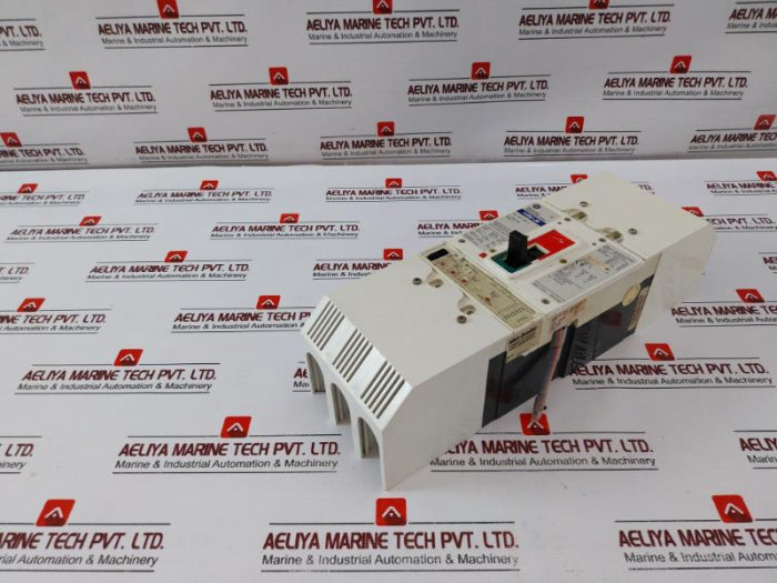 Allen-bradley 140U-j6X3 A Molded Case Circuit Breaker Frame 250A Max 3-pole 8Kv