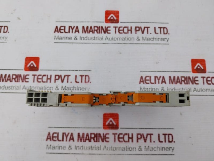 Allen-bradley 1734-oe2V Analog Voltage Output Module Ser C 5Vdc 75Ma Rev A01