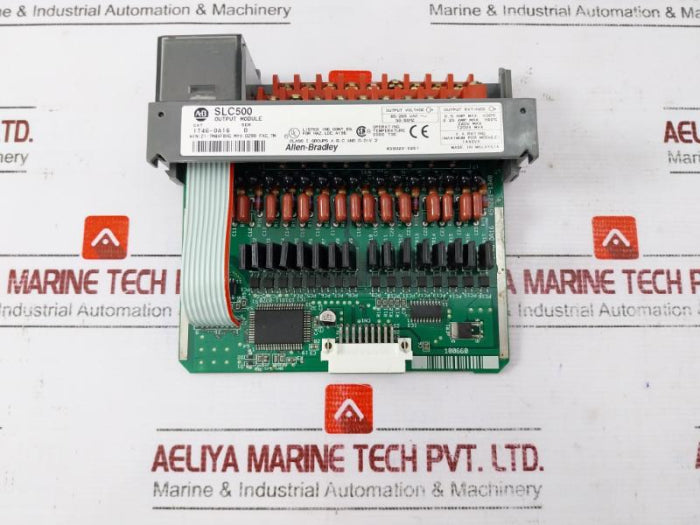 Allen-bradley 1746-oa16 Output Module Slc500 Ser D 85-265Vac 50/60Hz 1440Va