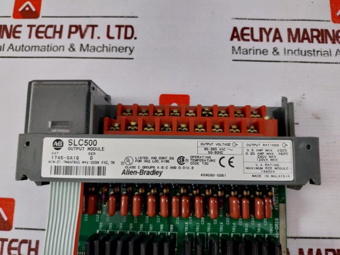 Allen-bradley 1746-oa16 Output Module Slc500 Ser D 85-265Vac 50/60Hz 1440Va