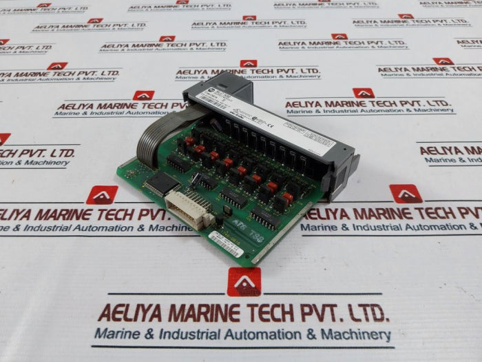 Allen-bradley 1746-ob16 Output Module 10-50 Vdc 40851-153-02A