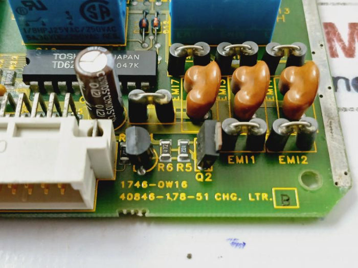 ALLEN-BRADLEY 1746-OW16 SLC 500 16 Point Digital Output Module Relay