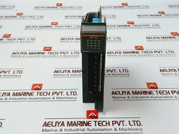 ALLEN-BRADLEY 1746-OW16 SLC 500 16 Point Digital Output Module Relay