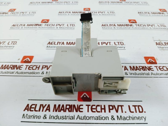 Allen-bradley 1762-ow8 Micro Logix 8 Point Relay Output Module 5Vdc 0.08A