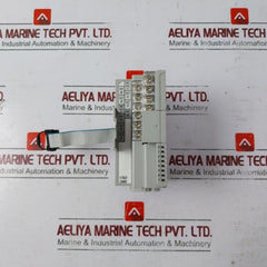 Allen-bradley 1762-ow8 Micro Logix 8 Pt Vac/Vdc Relay Output 5Vdc 0.08A