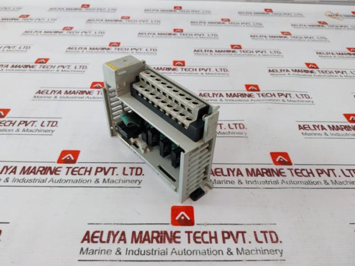Allen-bradley 1769-of4Vi 4 Channel Isolated Voltage Output Module Ser A