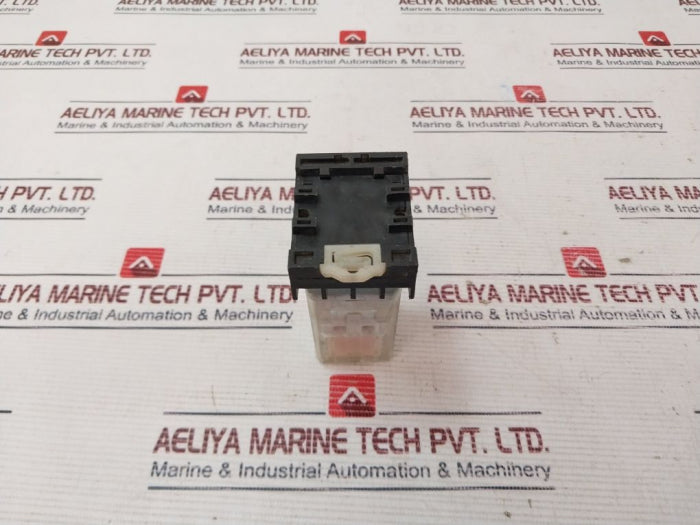 Allen-bradley 700-ha32Z24 Relay With Base 50/60Hz