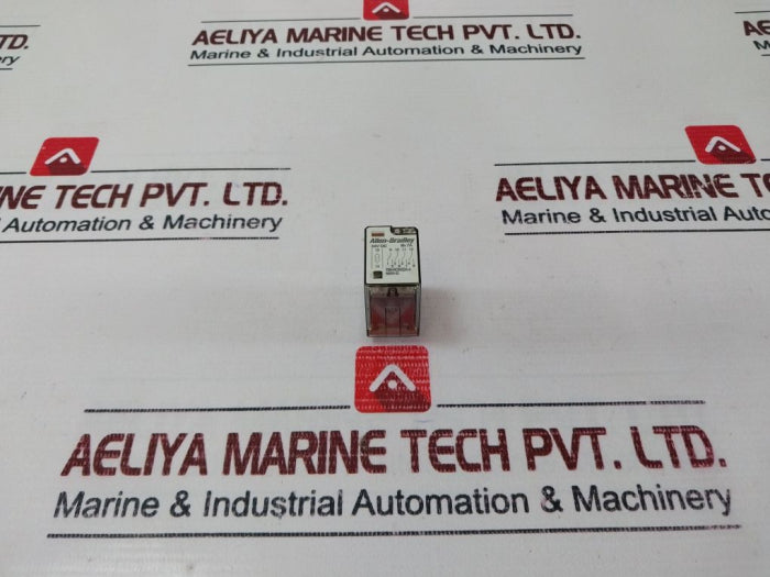 Allen-bradley 700-hc24Z24-4 Relay 24V Dc