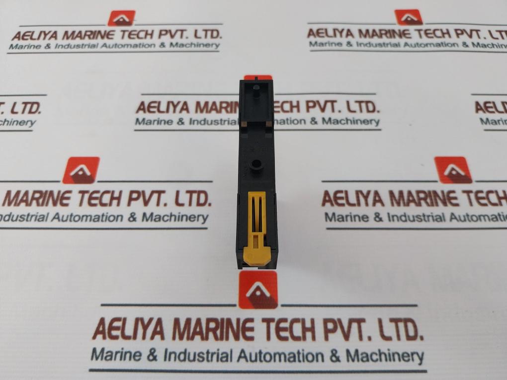 Allen-bradley 700-hk32Z24-4 Relay With 700-hn122 Socket Rev A 250Vac