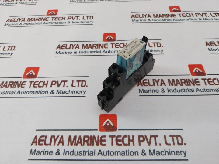 Allen-bradley 700-hk32Z24-4 Relay With 700-hn122 Socket Rev A 250Vac