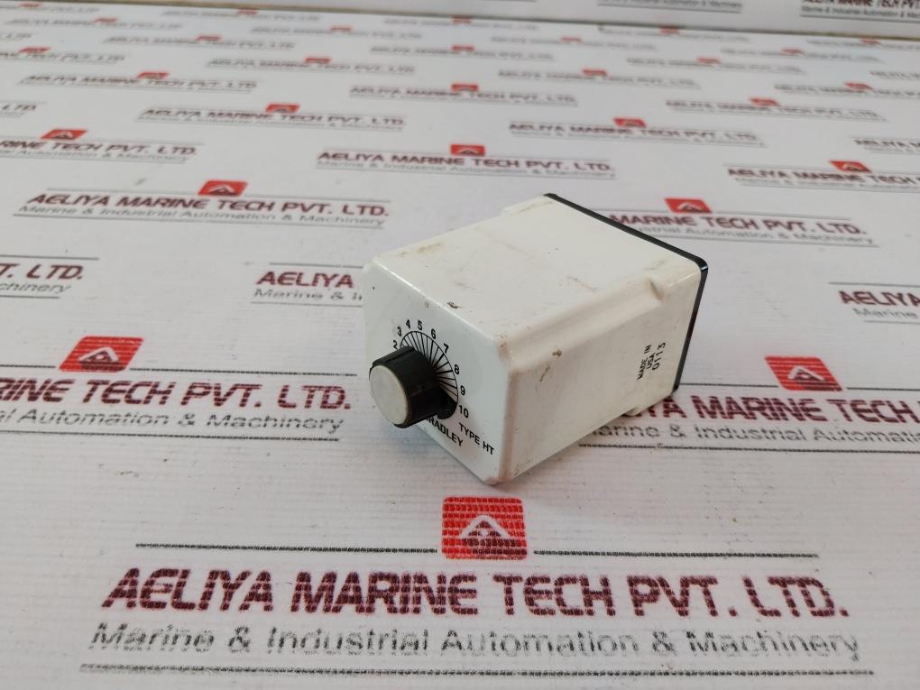 Allen-bradley 700-ht22Az24 Time Delay Relay 0.1S-10S