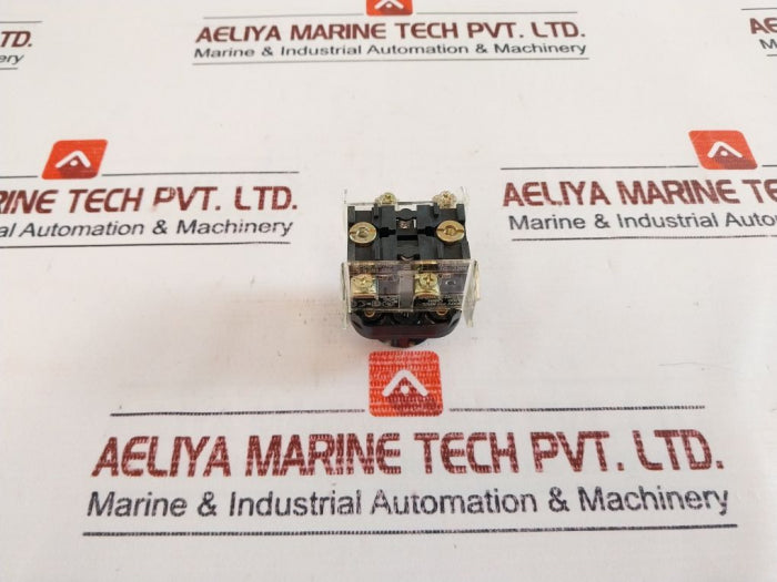 Allen-bradley 800T-xd1 Contact Blocks 600V Ac-15 Dc-13