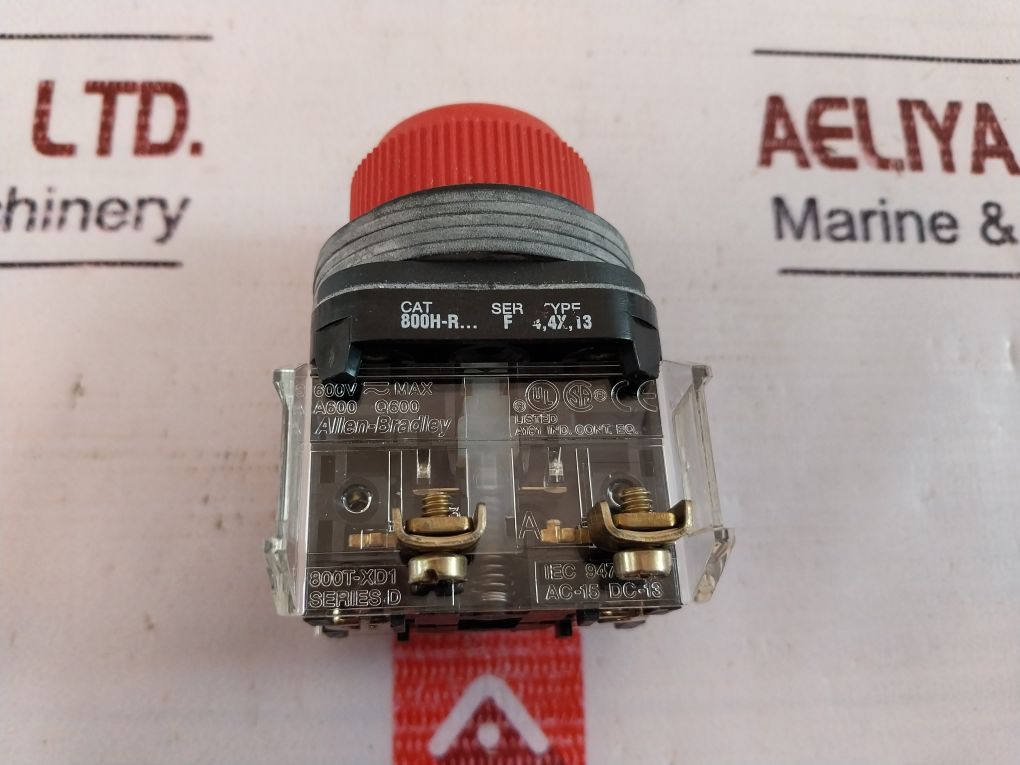 Allen-bradley 800T-xd1 Push Button Red Contact Blocks 600V
