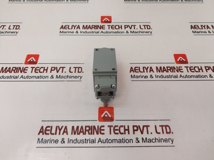 Allen-bradley 802T-fp Oiltight Limit Switch B600