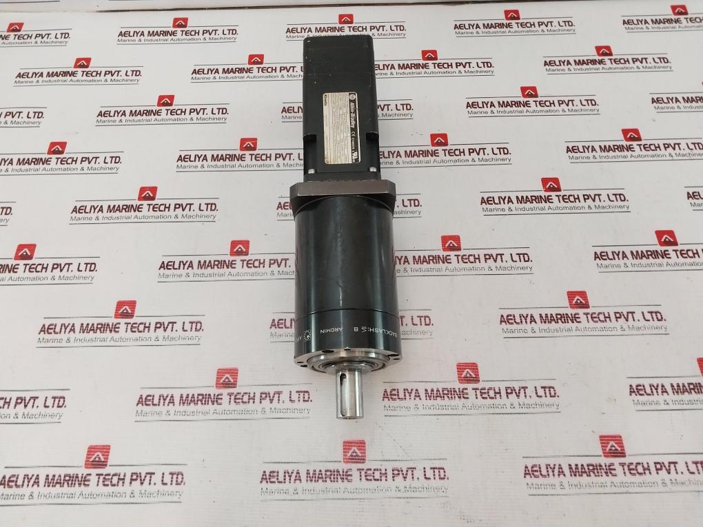 Allen-bradley Mpl-b1530U-vj74Aa Inverter Duty Ac Servo Motor 0-467 Hz 0.39 Kw