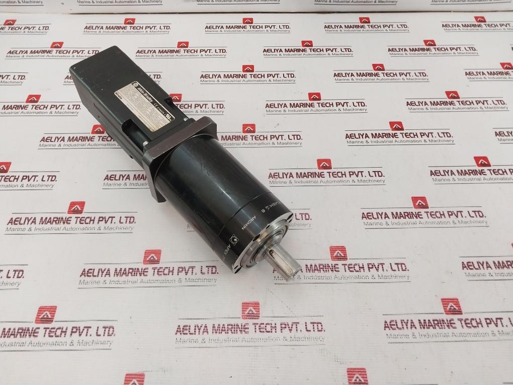 Allen-bradley Mpl-b1530U-vj74Aa Inverter Duty Ac Servo Motor 0-467 Hz 0.39 Kw