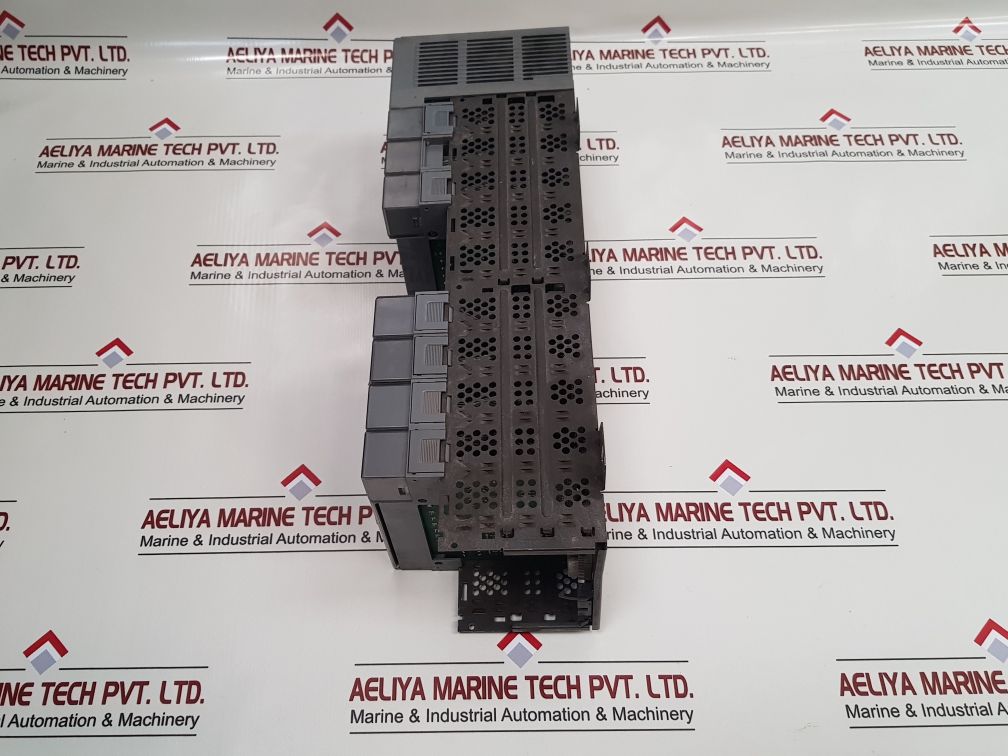 Allen-bradley 1746-ib32 power supply with plc module