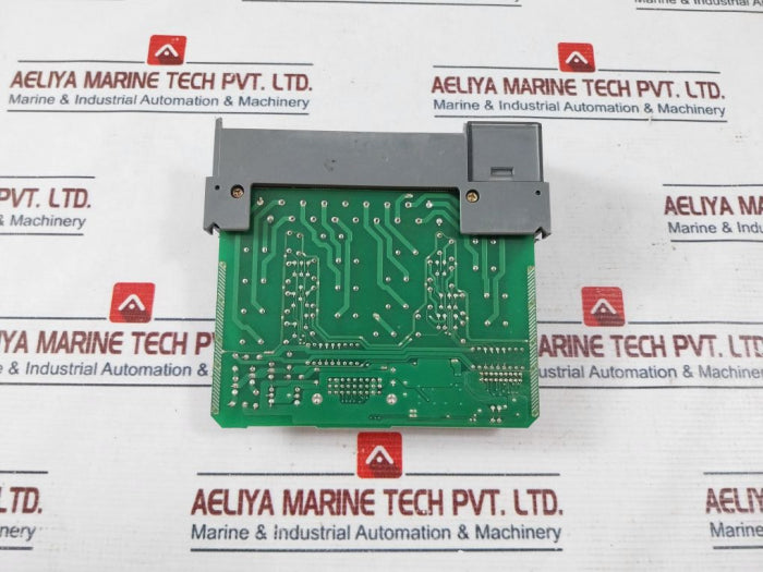 Allen-bradley Slc500 Output Module 5-265 Vac 50/60Hz