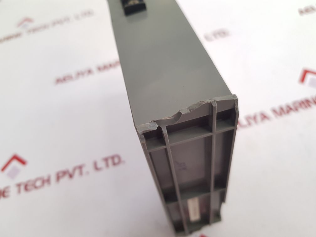 Allen Bradley Dh-485 Link Coupler 1747-aic Ser: B