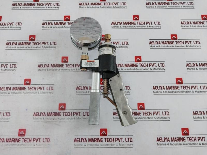 Ametek T-740 Pneumatic Pressure Hand Pump-biotech Cal Tool Vpgv-0000 0-100 Psi Kit