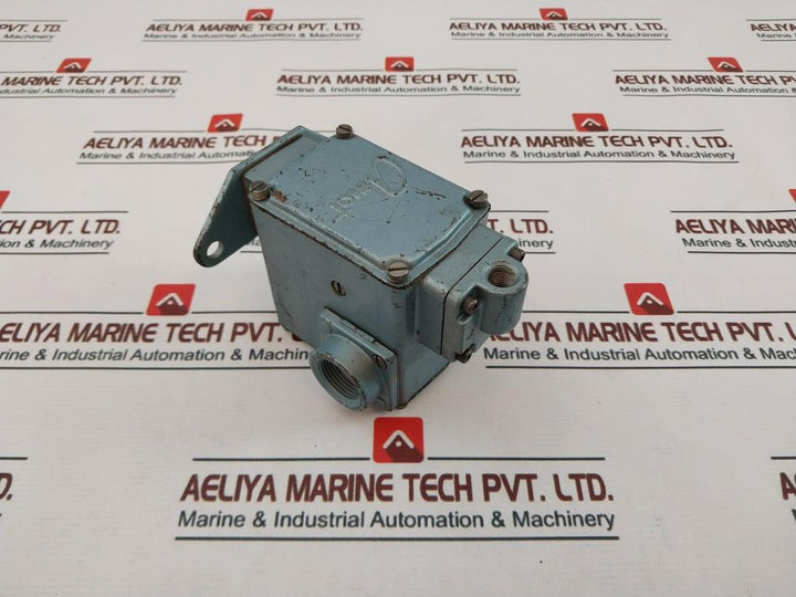 Amot Controls 4140Ck1E12Aa0-ee Pressure Switch 2.4-7.3 Bar