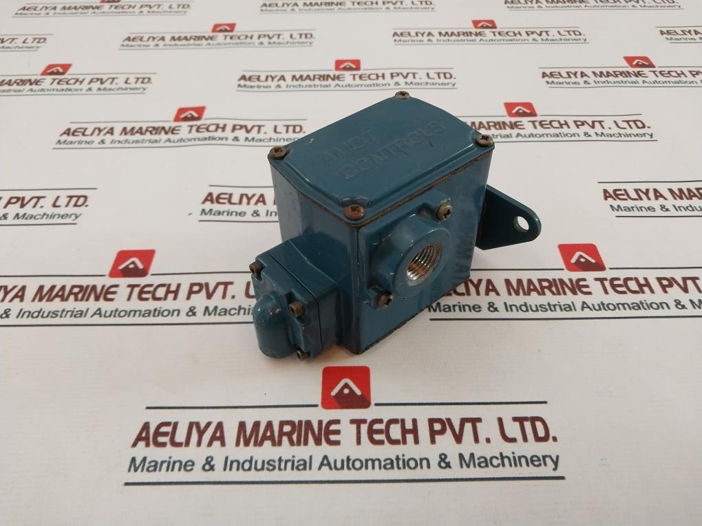 Amot Controls 4140Ck1V12Aa0Ee Pressure Switch 3.45-8.34 Bar