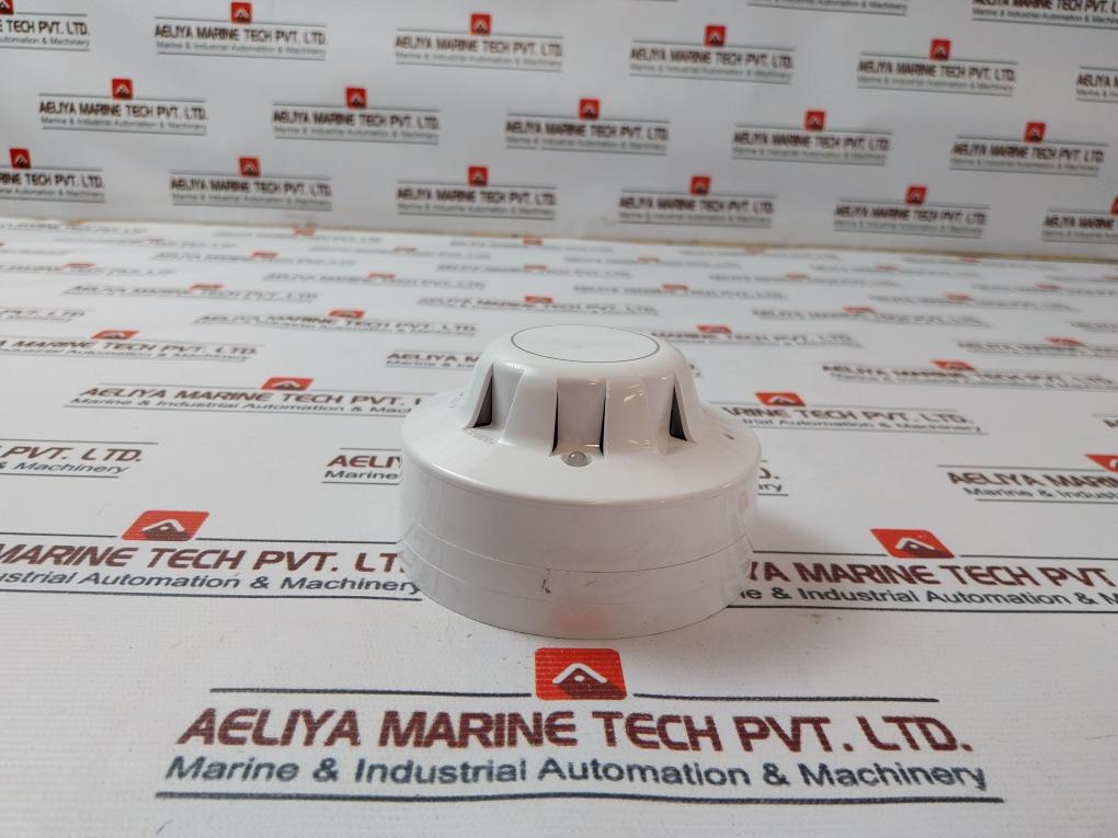 Apollo 55000-327Usa 45681 Series 65A 9-33Vdc