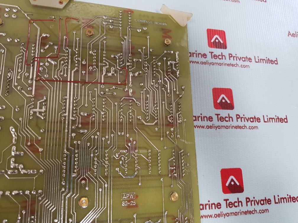 Apw 82-25 Compass Board