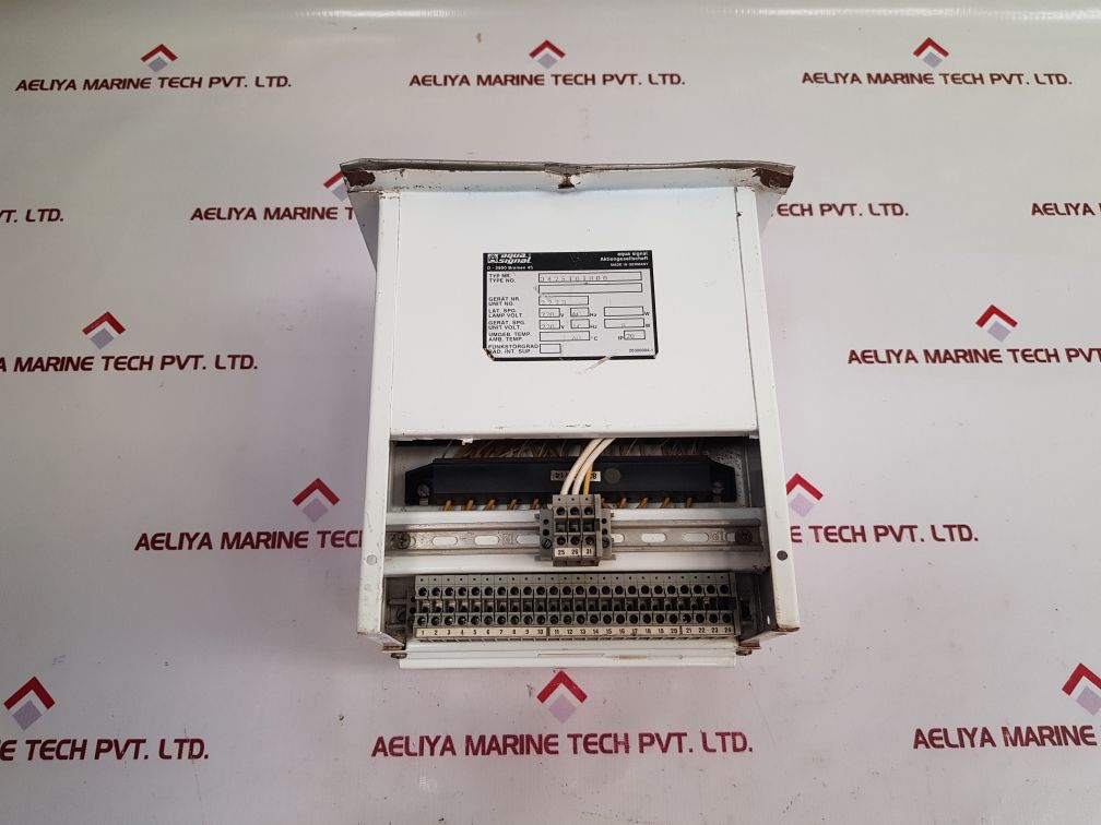 Aqua signal 3425101000