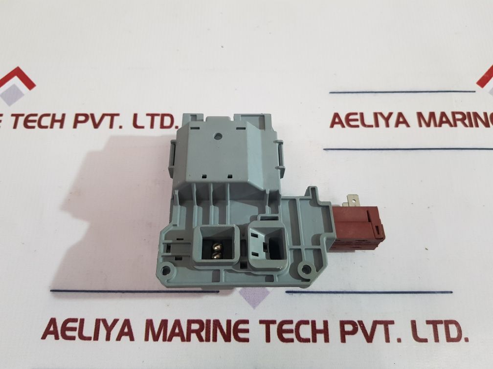 Ark-les 1317632 Washer Door Lock Frigidaire Unit